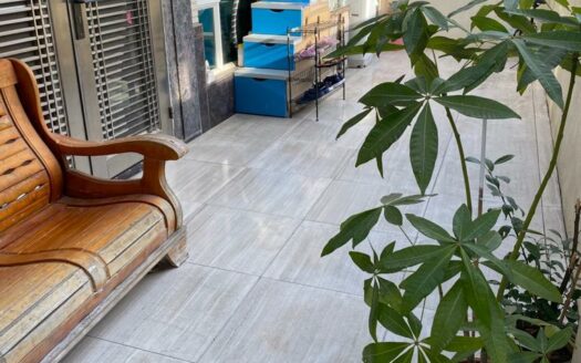 坪洋 兩層村屋出售